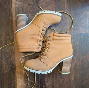 Xhilaration Brown Size 7 Women's High Heel Boots